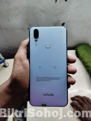 Vivo y11